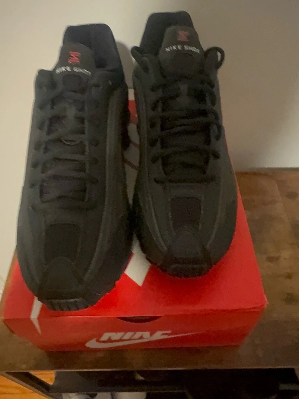 Nike Shox R4 
